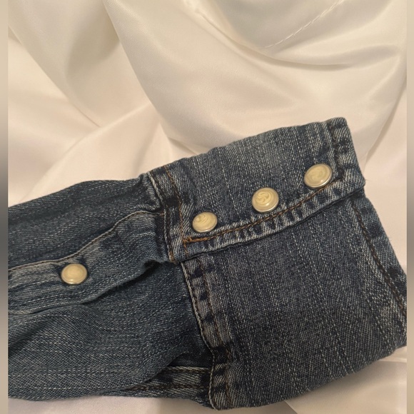 Wrangler Blue Denim Button Down Shirt - Picture 5 of 6